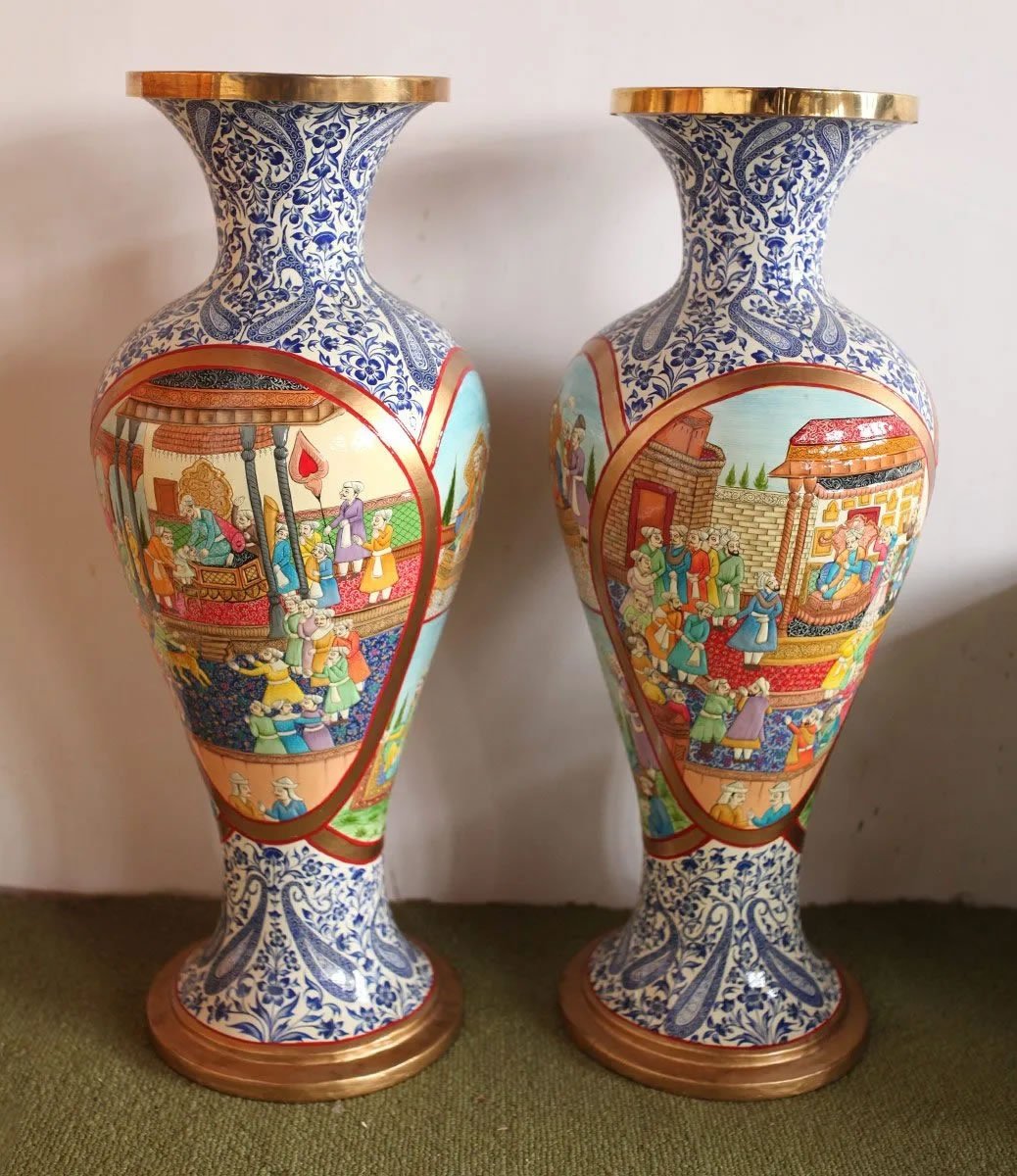 Emboss Mughal Darbar Handmade Paper Mache Flower Vase
